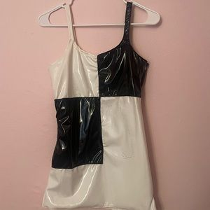 Ariana Grande Honeymoon Tour custom Problem mod dress
